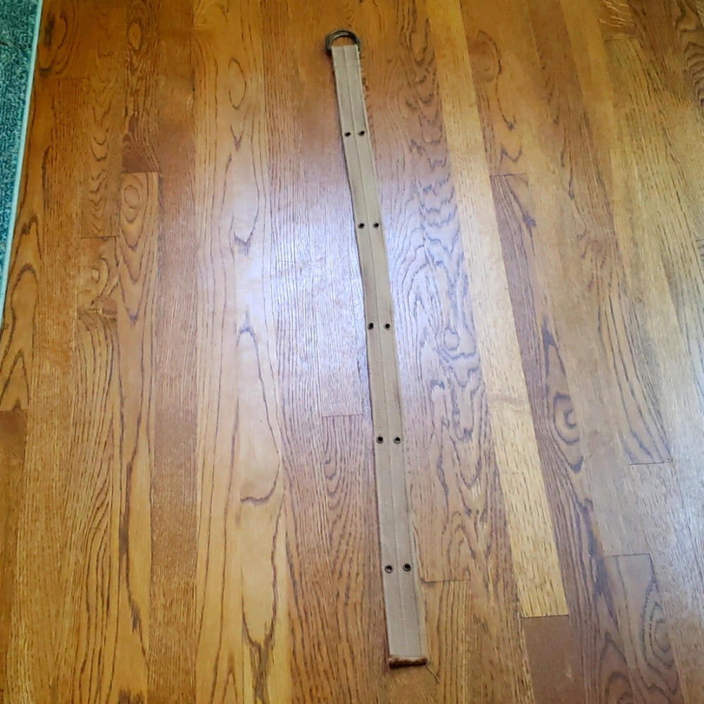 EUC Grommet Detailed Raw Edge Khaki Adjustable Length Belt - Picture 3 of 8